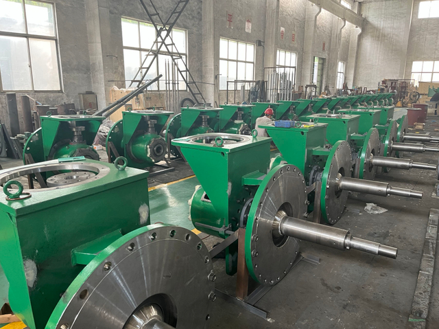 เครื่องผสมพิเศษสำหรับถังน้ำมันดิบหนัก